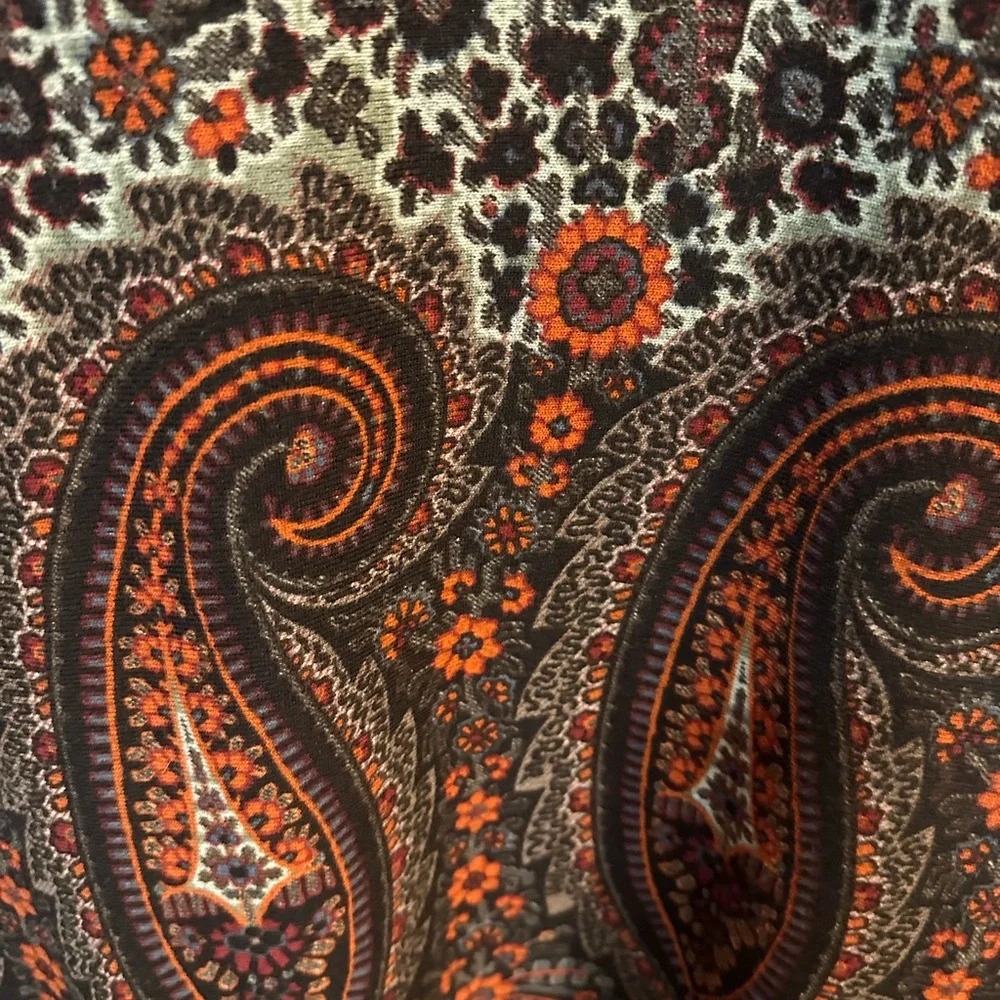 Vintage style Natura Dress brown long sleeve w/ cowl neck & 70s print. - Picture 5 of 8